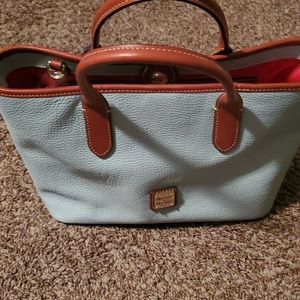Dooney and bourke purse